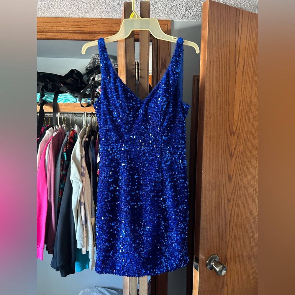 Short homecoming/formal dress